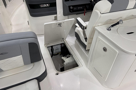 Катер Chaparral 310 OSX